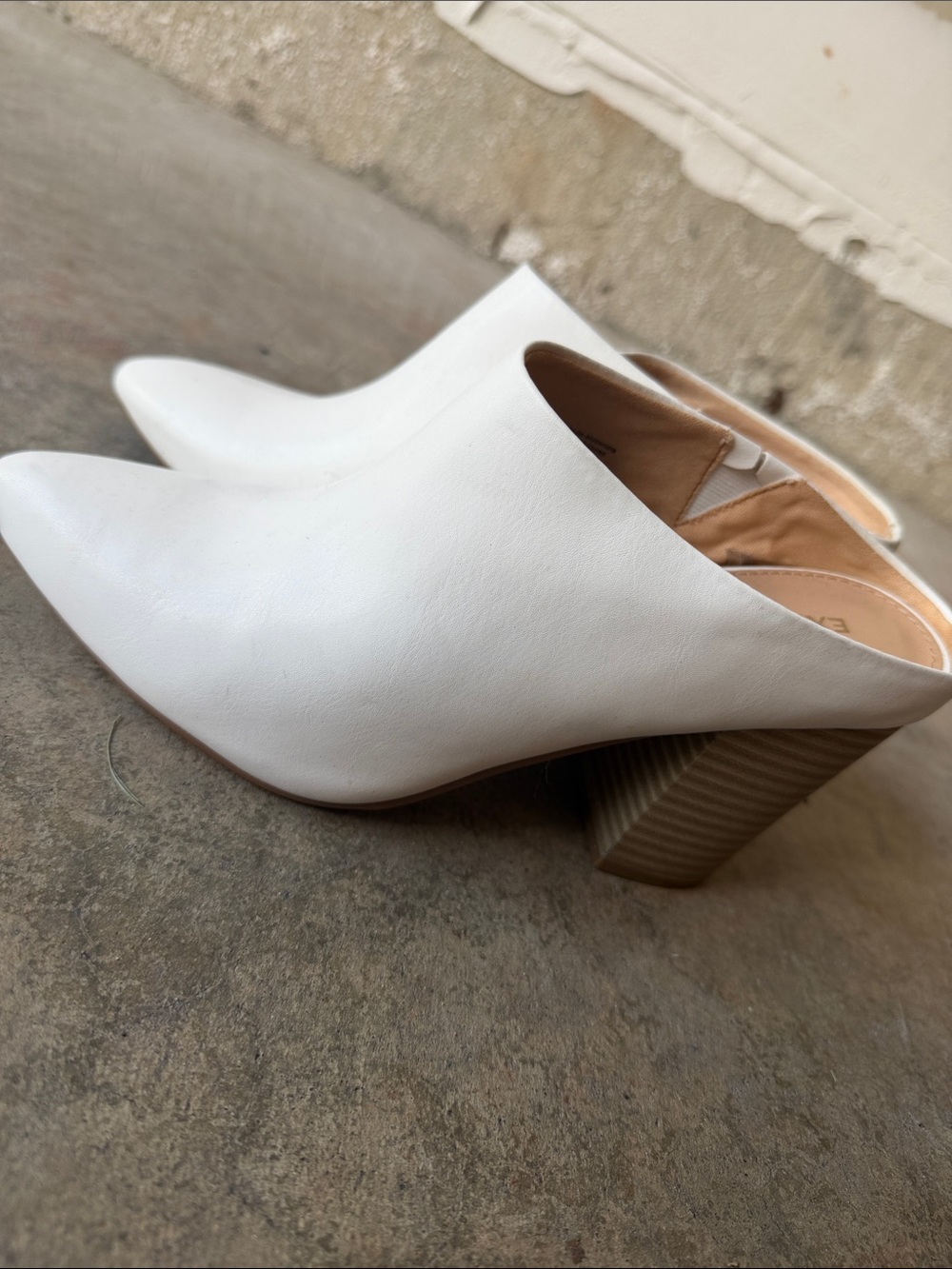 Express White Leather Pointed Slip-On Mules with Stacked Heel